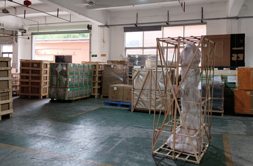 阿联酋快递、空运运输和海运运输怎么选？有什么差异？